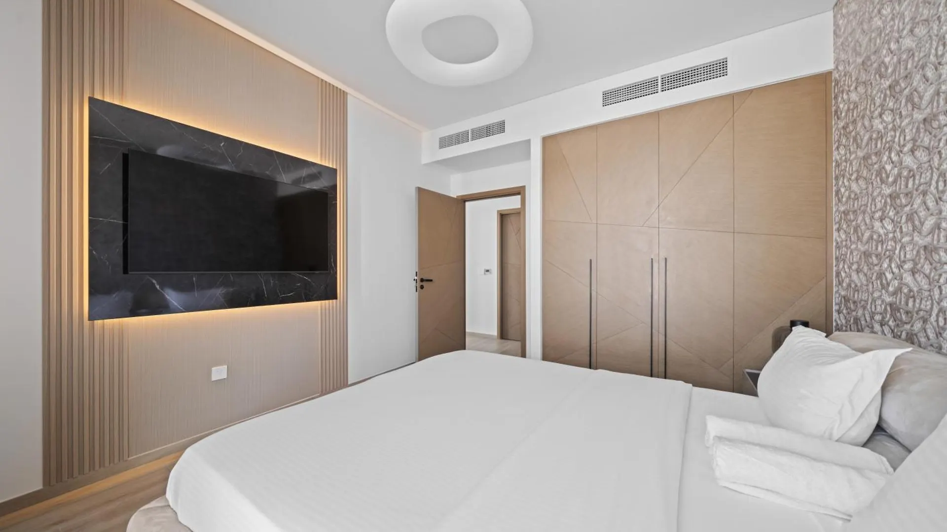 Creek Escape - Palace Residences - Creek Harbour Dubai Apartment